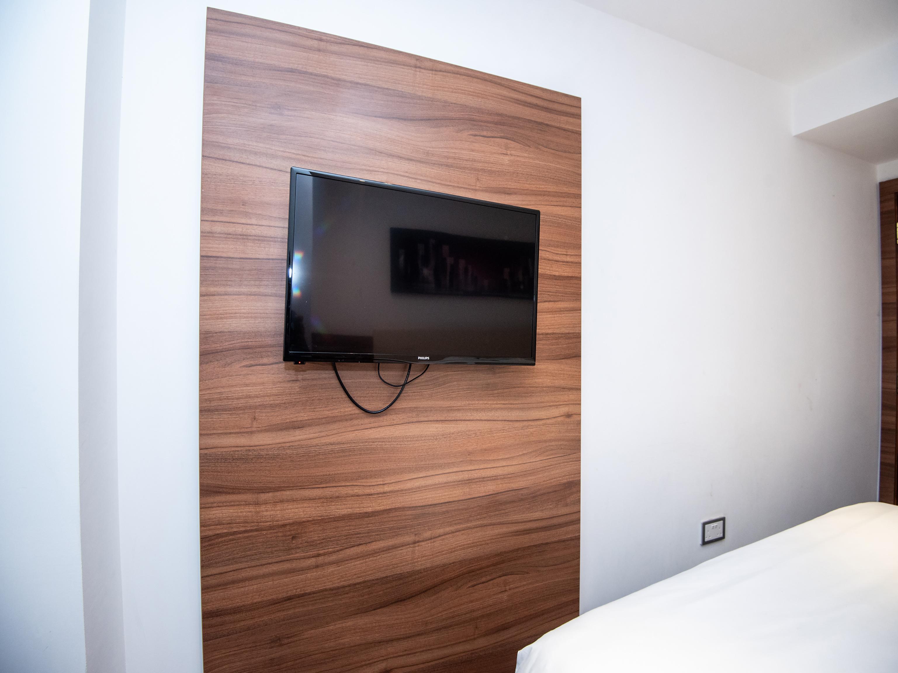 Livin' Serviced Apartments Уотфорд Екстериор снимка